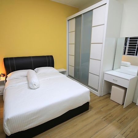 722 Homestay 古晋 外观 照片